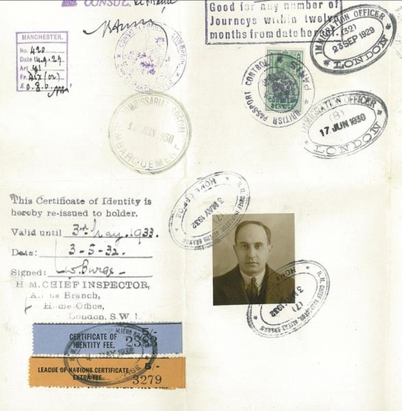 Удостоверение личности выданное Симбаду Арабяну 12 сентября 1929г Министерством внутренних дел (Архивы Манчестерской Центральной Библиотеки)